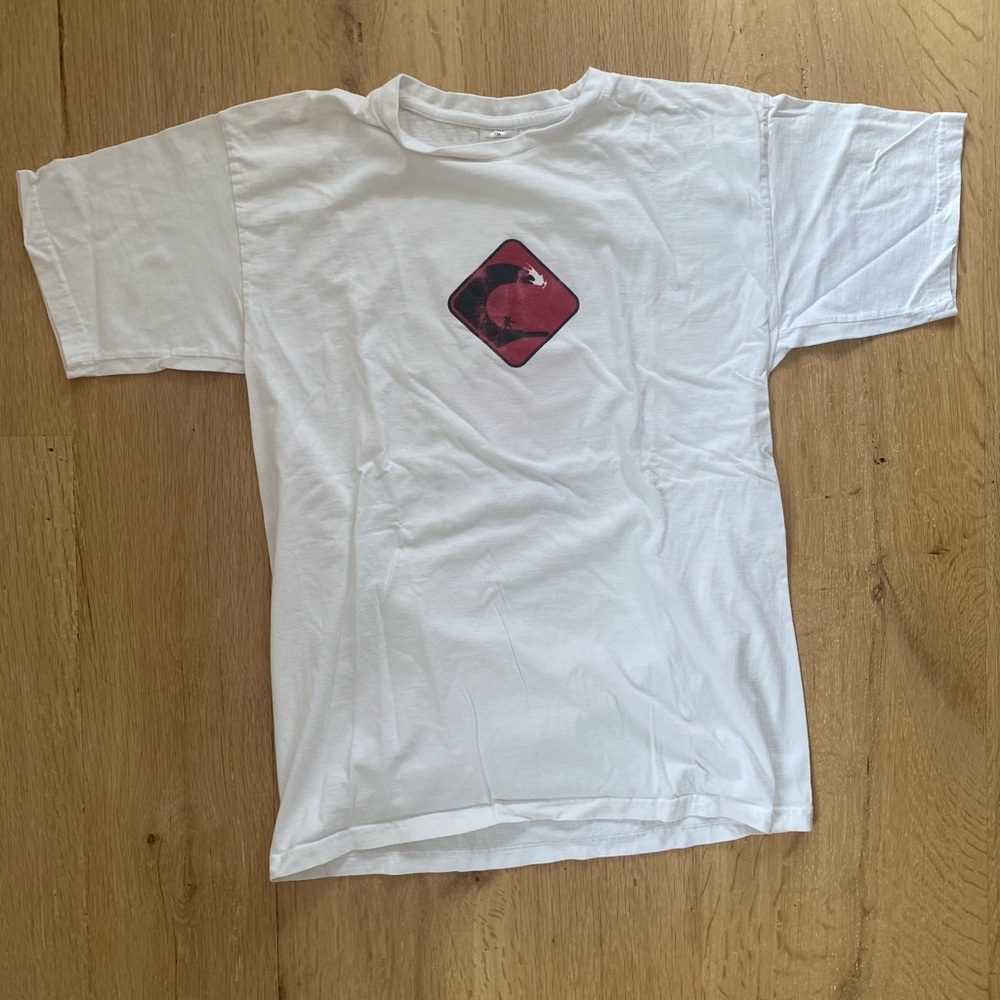 Surfing Graphic tee